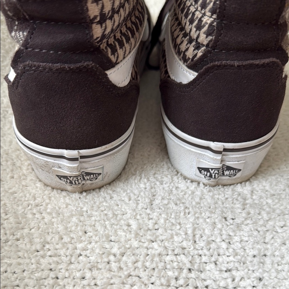 Vans Plaid High-Top Sneakers in Brown and White - Picture 4 of 7